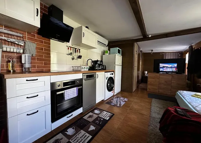Cosy By Zsuzsanna Apartamento *